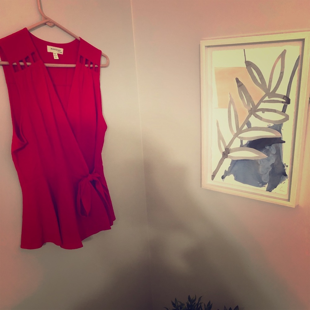 Monteau red wrap top included in 2/$30 bundles!
